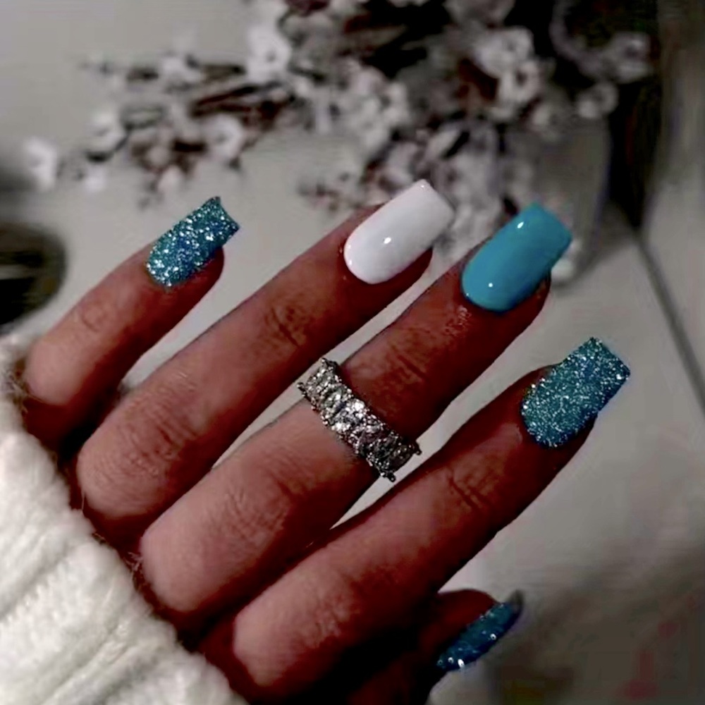 🦋🤍💎  NEW Luxury Glitter Sparkle Blue White Medium Fake Press On Nails 💎🤍🦋